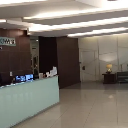 Cozy 1-Bedroom Condo With Balcony In Makati