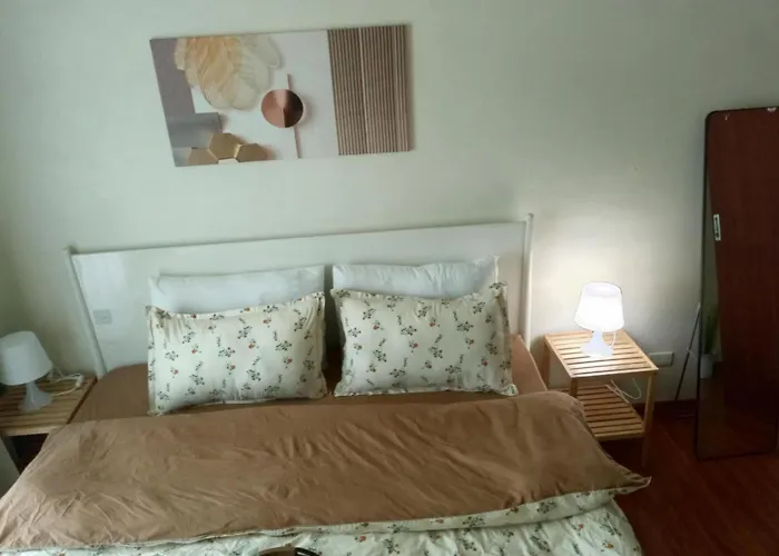 Cozy 1-bedroom With Balcony In Makati