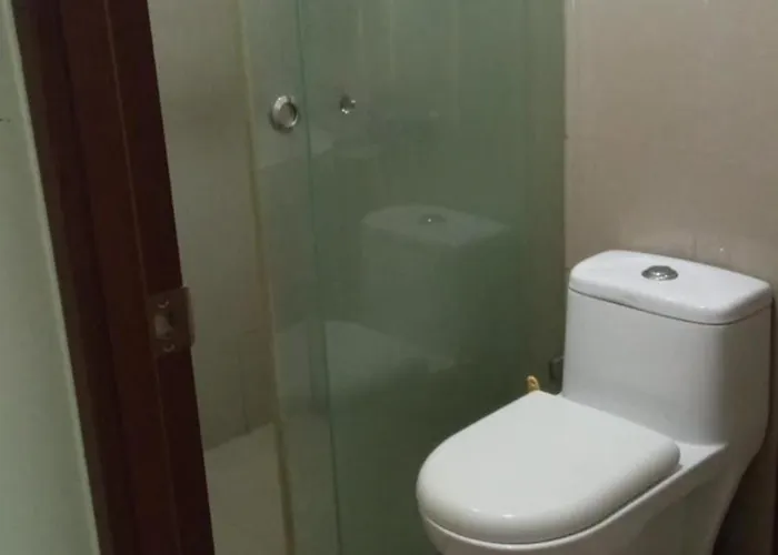 Cozy 1-bedroom With Balcony In Makati