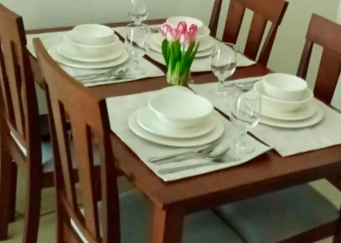 公寓式飯店 Cozy 1-bedroom With Balcony In Makati 马尼拉